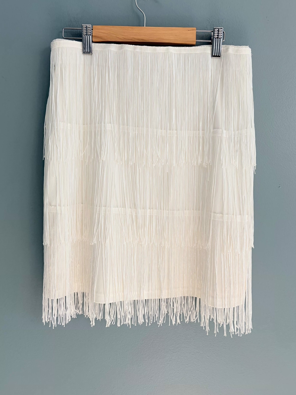 Maner Western Boho Tiered Fringe Festival Skirt White Medium Flapper Medium